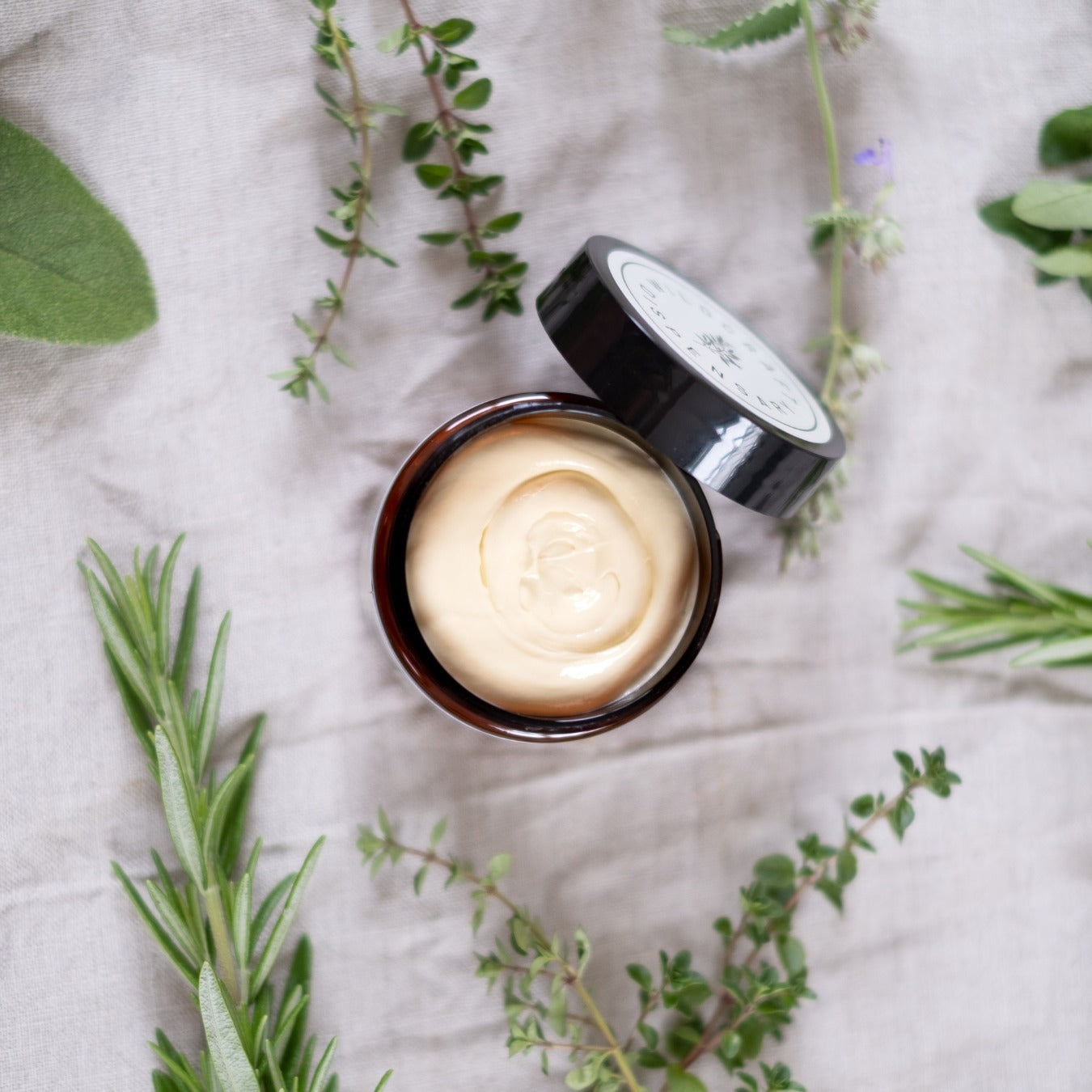 Wildcraft MUSCLE RUB HERBAL OINTMENT for Muscle Comfort and Warmth